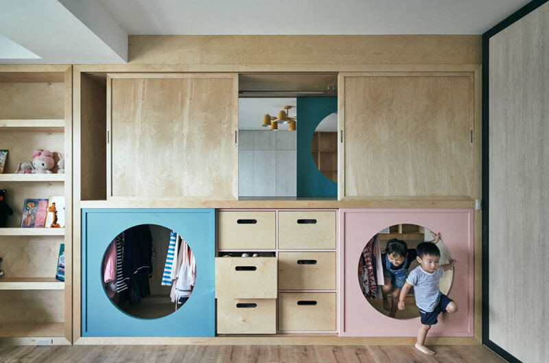 Design Detail A Wardrobe With Tunnels Connects A Play Area With The Children’s Bedroom-1